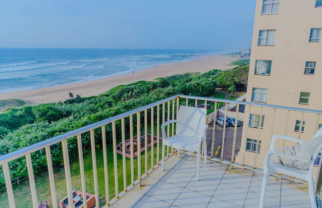 Escape to Paradise at in Amanzimtoti - Photo 22