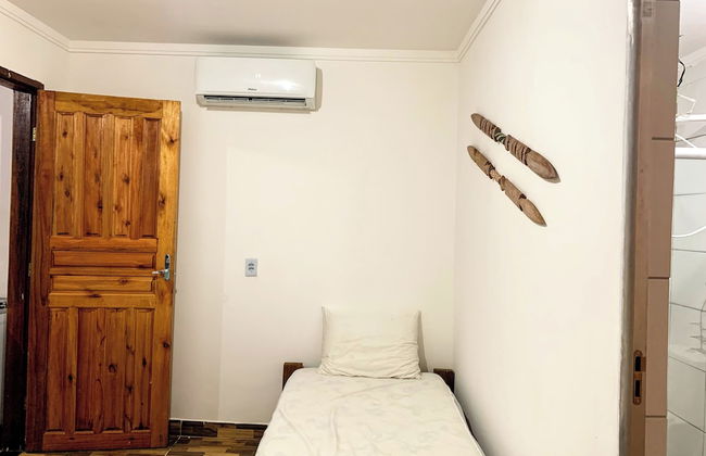 Charmoso Chalé Surf com A/C a 5 Min da Praia - Foto 3