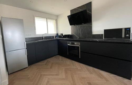 Appartement cosy avec vue imprenable sur la cité - Foto 9