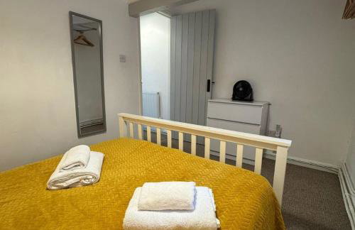 Farmhouse with Log Fire & On-Site Dog Field - Foto 37