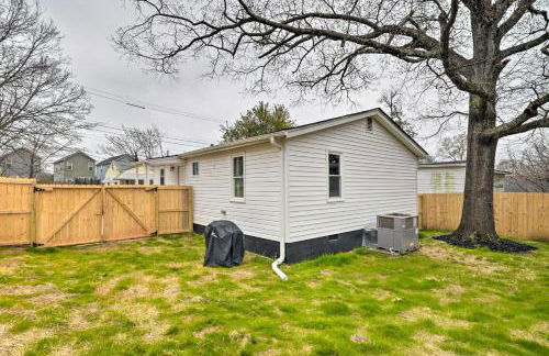 Cozy House with Private Yard, Close to Downtown - Foto 22