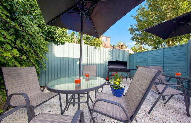 Home Away From Home With an Indoor Fireplace! - Foto 18