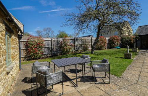 The Tap Room - Photo 16