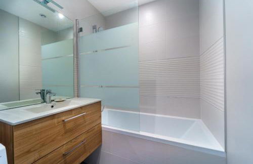 Maisons calmes avec terrasses et garages centre-ville B et C - Foto 14