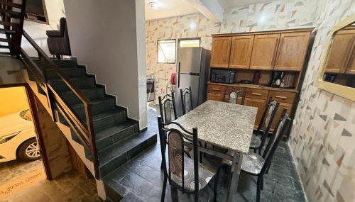 TRIPLEX piscina churrasqueira lava e seca Wi-Fi e 2 TVs em Condomínio com 90m2 no centro de Ubatuba - Foto 3