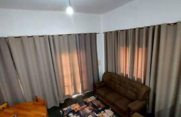 Casa inteira no centro de São Thomé das letras - Foto 6