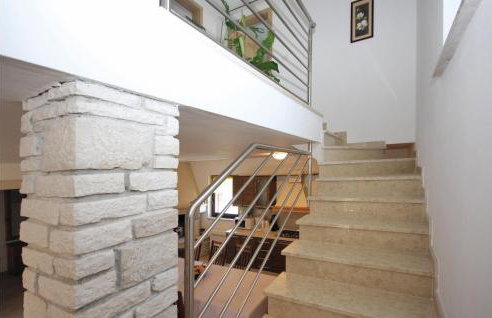 Three-Bedroom Holiday Home In Rebici - Foto 20