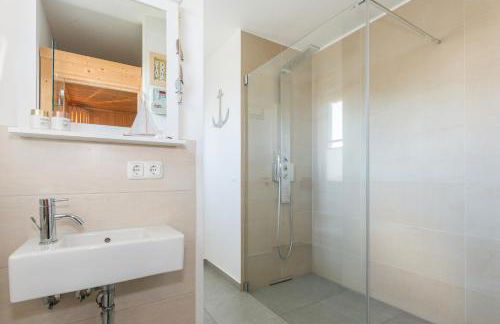 Frühling am Meer mit Ostseeblick, Kamin und Sauna nur 500 m vom Strand entfernt - Photo 26