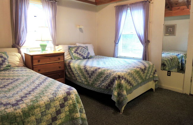 Shorelands Guest Resort and Cottages - Photo 12