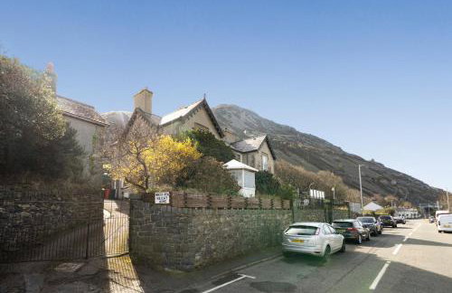 4Br Stunning Sea View Escape-near Snowdonia & Coastal Trails - Foto 21