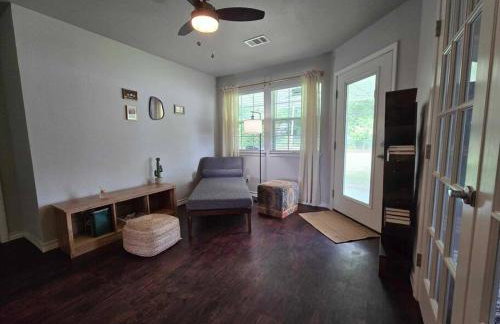 4 bedroom pet friendly grill under 5 min to airport and Choctaw Casino - Foto 26
