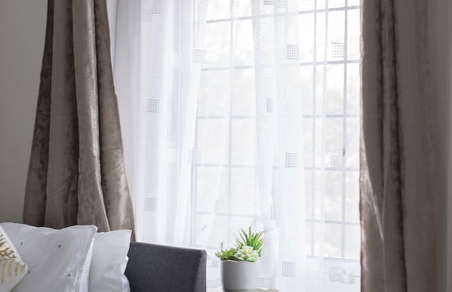 Fortified Three Bedroom Home - Foto 16