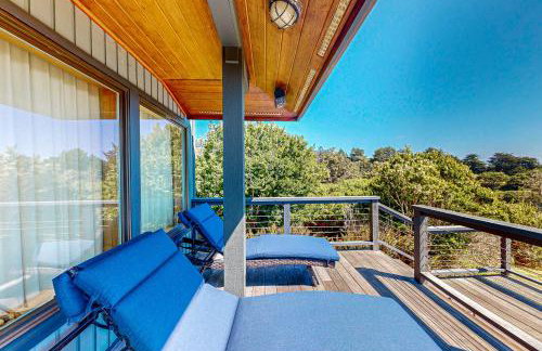 Coastal Haven-Panoramic Ocean View Hot Tub Grill - Foto 14