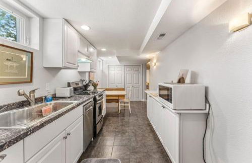 Modern Downtown Oasis Sunny Garden King Beds - Foto 2