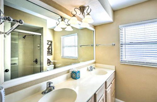 Solar-Heated Pool! Tropical Apollo Beach Hideaway - Foto 14