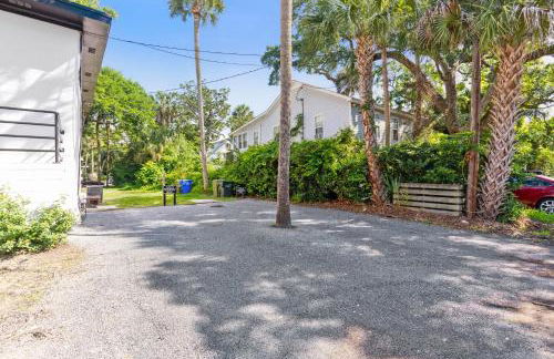 Folly Vacation Great Location, Vintage and Fun 120 Unit A - Foto 29