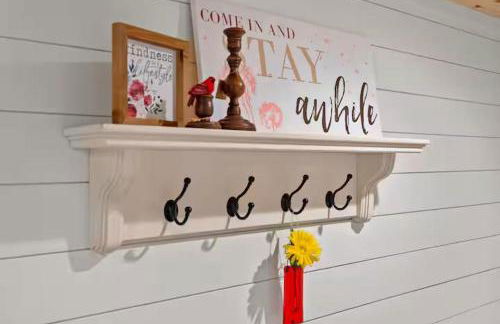 Cozy Family Luray Cabin w Fire Pit Grill WiFi & More - Photo 13