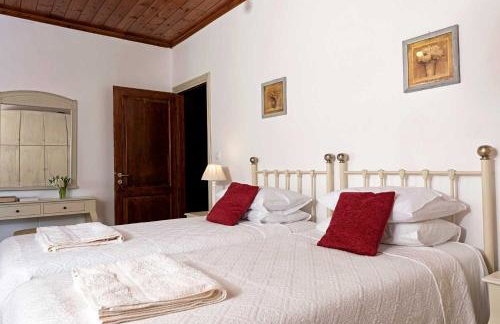 Kosta's House - Photo 17