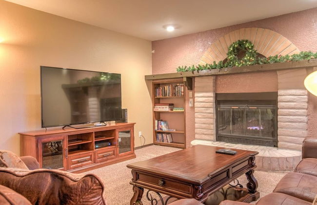 4BR Entertainer AF Academy Hot Tub, Firepit! - Foto 26