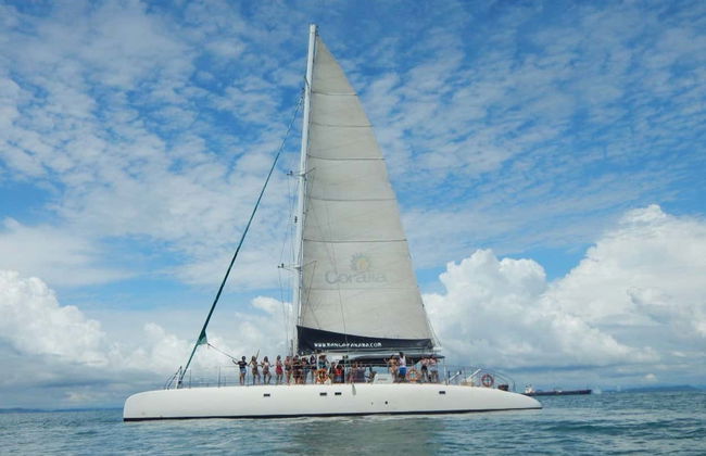 Escursione all'isola di Taboga in catamarano - Foto 1