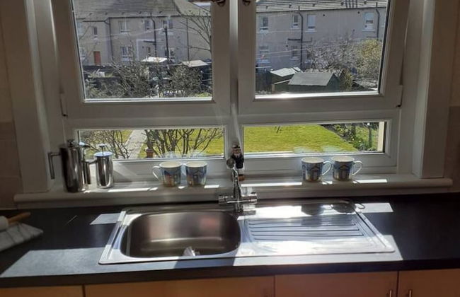 Marina View, Lovely Upper 3 Bedroom Apartment - Foto 14