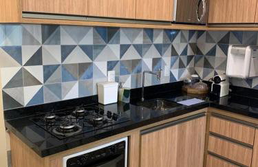 Guarajuba Summer Flat Melhor localização de Guarajuba e melhores Flats Beira Mar de Guarajuba Dispomos de 4 flats decorados no mesmo condomínio Aqui você não precisa de carro para nada Faça tudo à pé - Foto 32