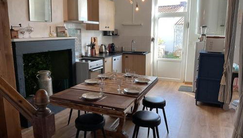 CHARMANTE MAISON 1900 classée 3 étoiles avec terrasse vue sur les toits - Foto 3