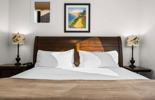 Capri Unit 001 in the Heart of Downtown TC - Foto 42