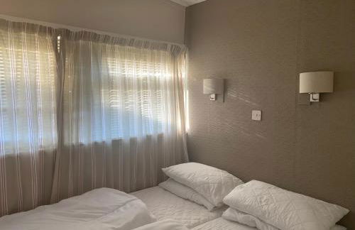 Dartmouth 2 Bed Detached Chalet 144 Norton Park - Foto 20