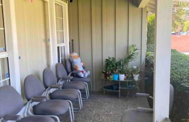 Vacation Rental w Pool &Garden 6 Guests near CSUN - Foto 36