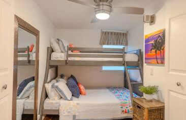 Beachfront Condo with AC - Photo 6