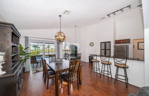 South Facing Private Pool with Lake View & Spa - Quiet Vacation Area - Family Friendly - Foto 63