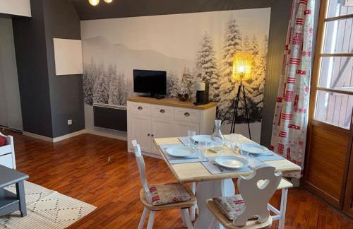 Vignec/Saint-Lary - T2 cosy avec balcon & piscine - Foto 1