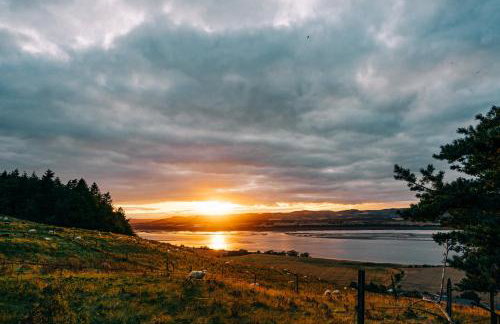 Seaview Cabin Sleeps 2 -hot Tub - Parking - Photo 5