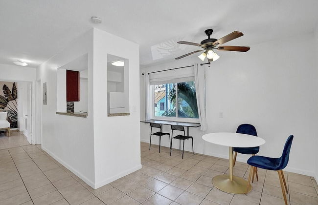 Tranquil Beachside Studio Near Marinas & Dining - Foto 27