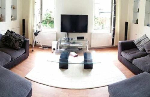 Basingstoke Townhouse - Foto 15