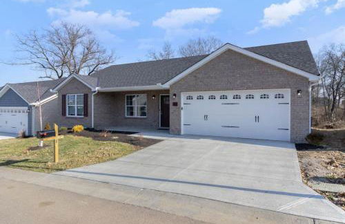 Brand NEW home among the Nook in Hamilton, Ohio - Foto 17