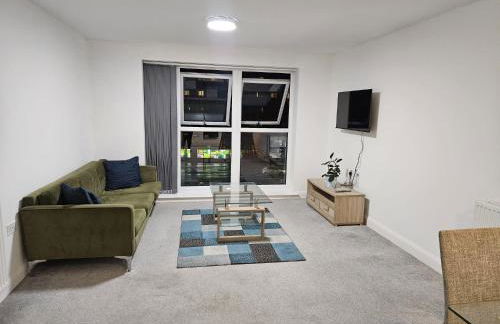 8 mins walk City Centre, Birmingham University, 20 mins walk Edgebaston stadium, 1 Bed Spacious Apartment - Foto 6