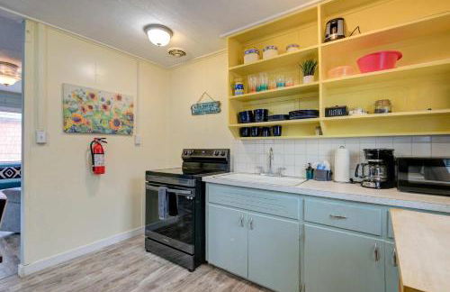 Sand and Surf Cottage 2-Bed by the Sea w fireplace - Foto 13