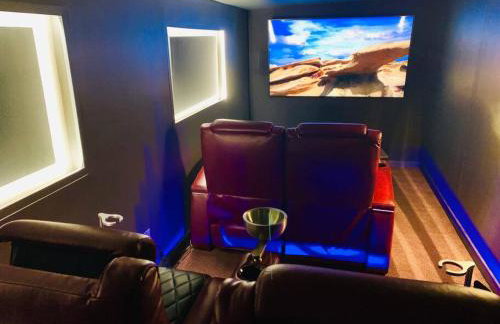 Luxe in Hollywood Hills- modern oasis, pool 5 min to Sunset - Foto 25