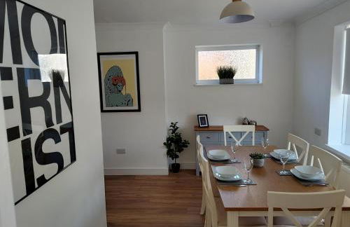 Jarvis Drive 3 Bed contractor house In melton Mowbray with parking - Photo 21