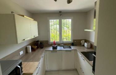 Appartement T3 proche centre et Renécros-Garage - Foto 5