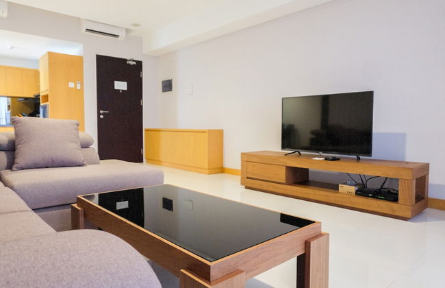 Big Size with City View @ 3BR Lexington Apartment - Photo 12