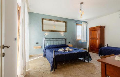 Amazing Home In Morrovalle With Wifi - Foto 5