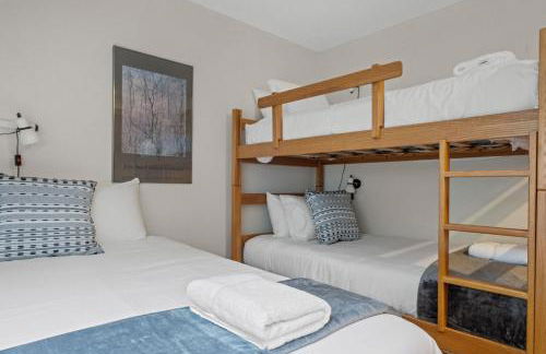 Mountain Haven for Families w Deck - Shuttle - Views - Foto 50