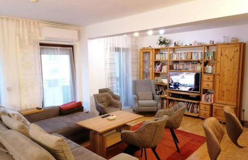 Beste Lage im Zentrum und am Hofgarten 150qm mit Klima, 2xBalkon, Aufzug, Familienfreundlich - Foto 27