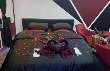 Redroom Spa privatif & nuit romantique à deux - Foto 15