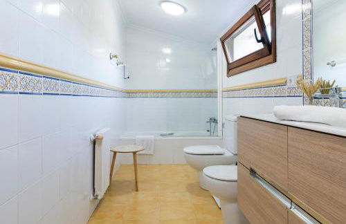 Villa El Castañal con Piscina Privada - Foto 17