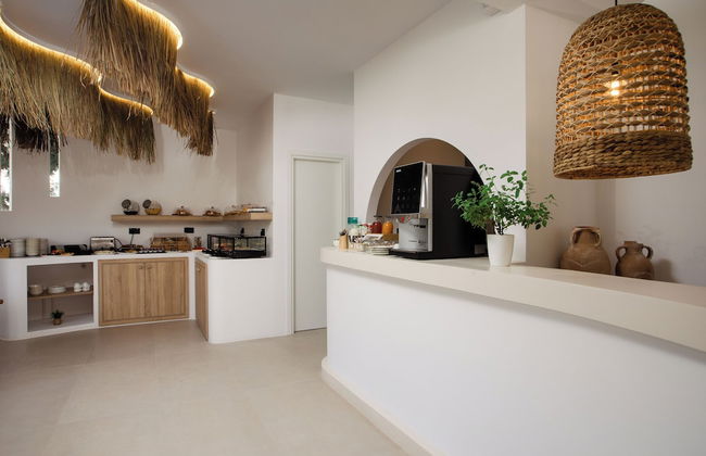 Stay Helios - Aparts & Pool Suites - Photo 62