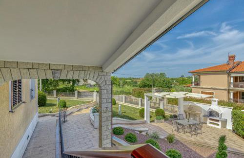 Silvia II with Private Pool - Foto 4